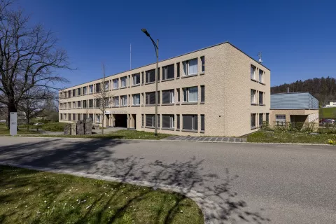 Aussenansicht BG Pf&auml;ffikon